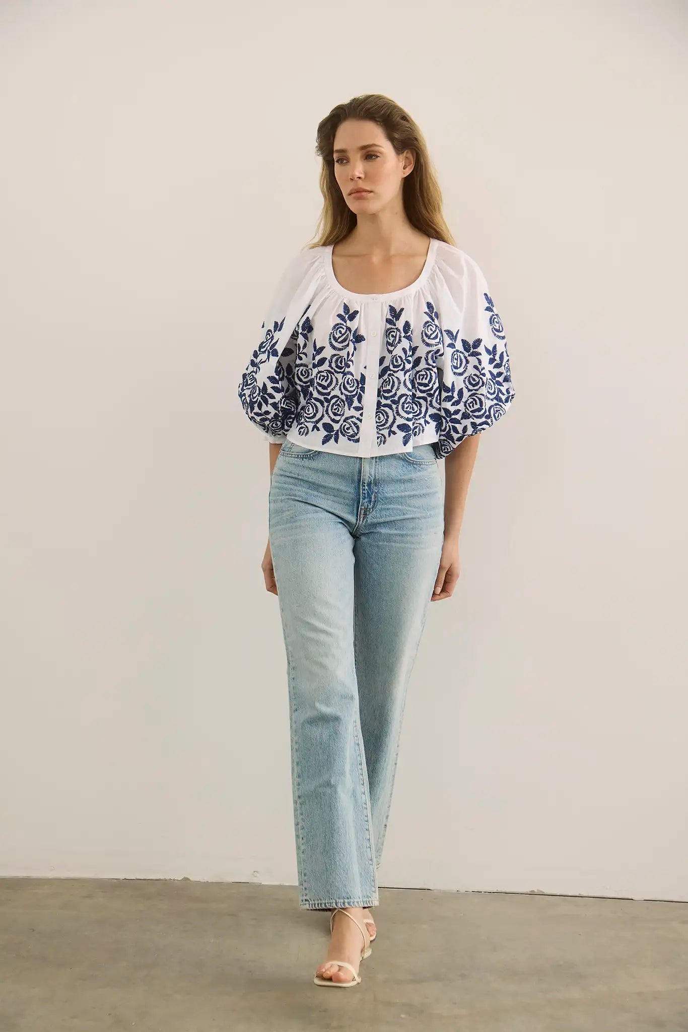 Marie Top, White Rose Fence
