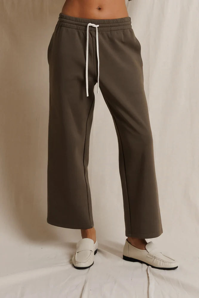 claud track pant, dark olive