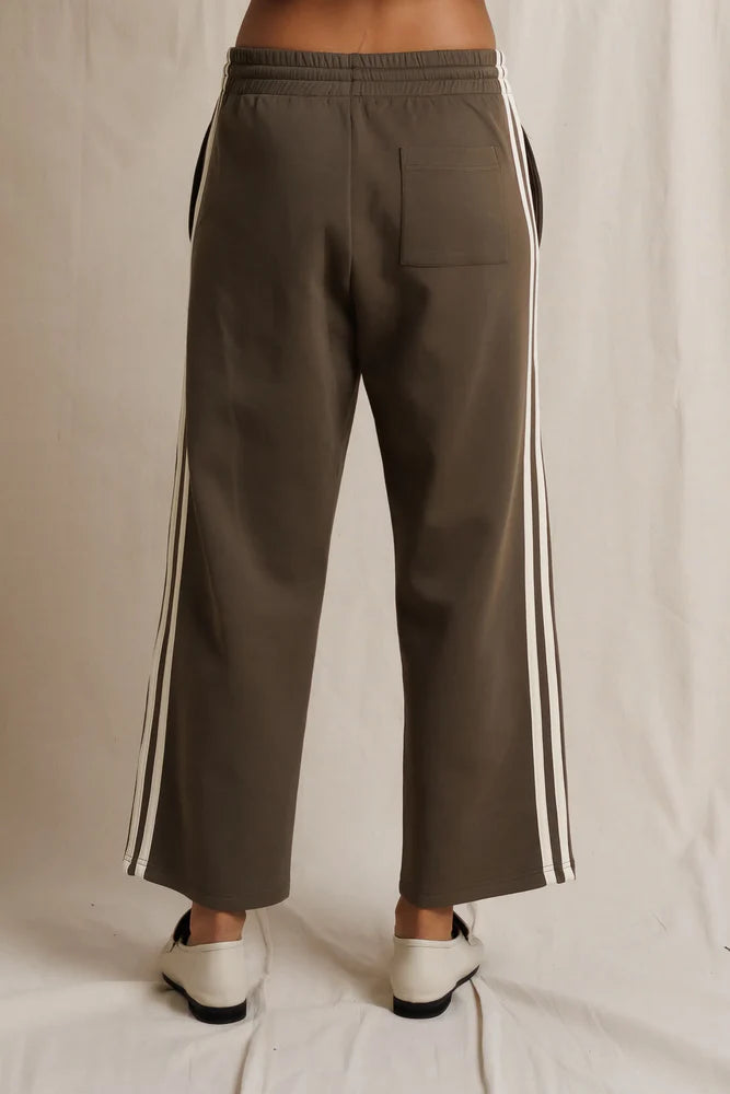 claud track pant, dark olive