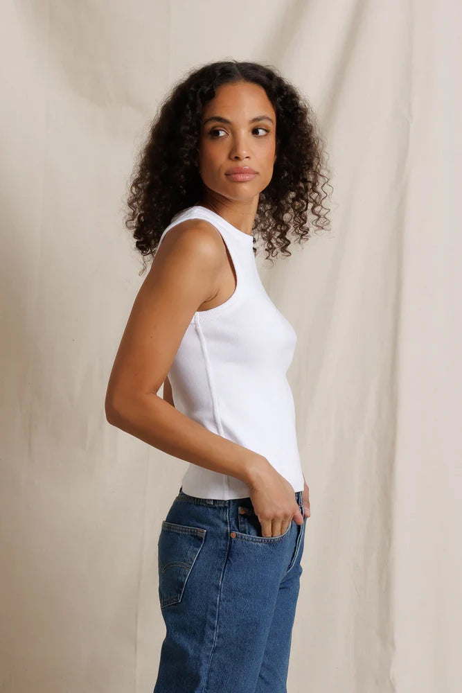 daphne tank, white