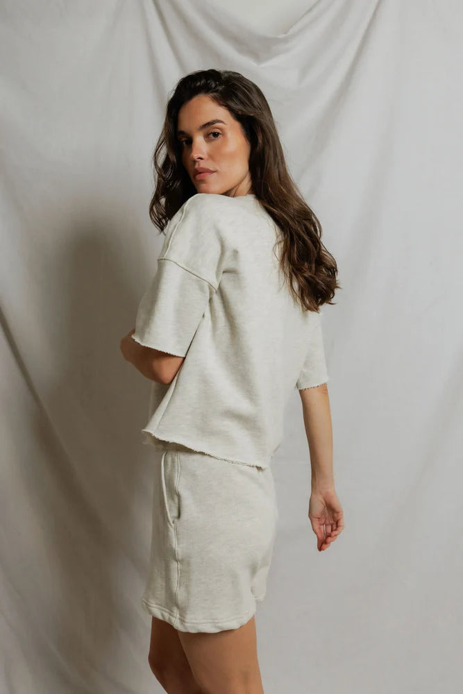 ezra short sweatshirt, oatmeal