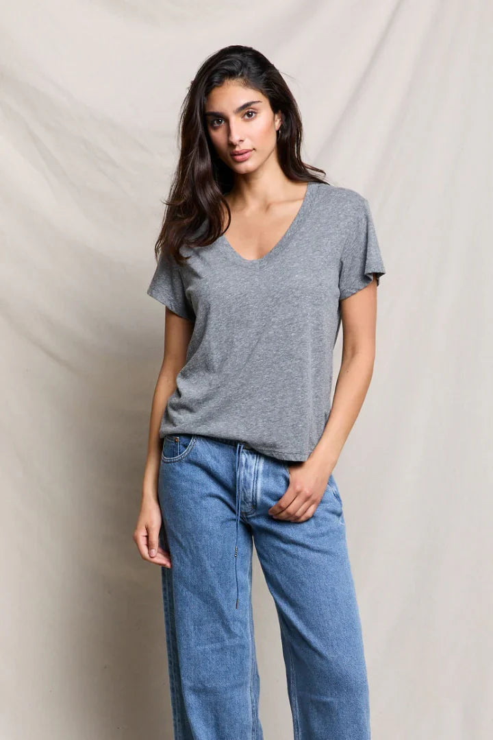 hendrix tee, griffin grey