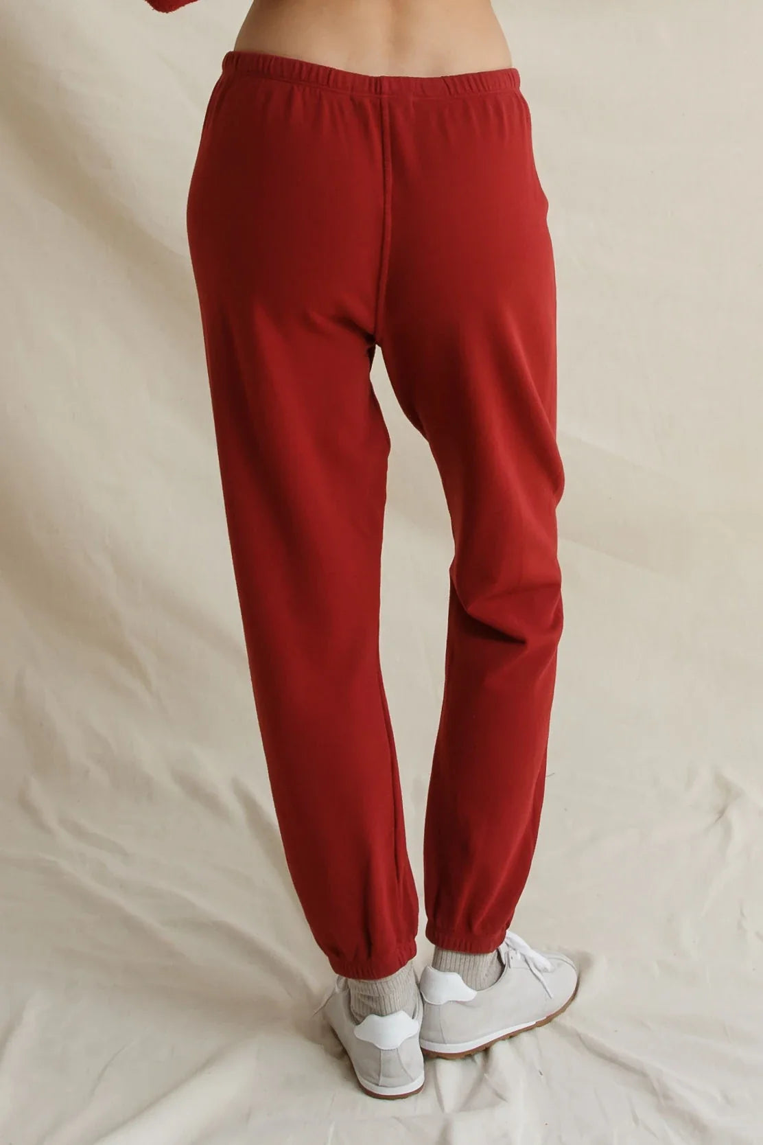 johnny sweatpant, ruby red