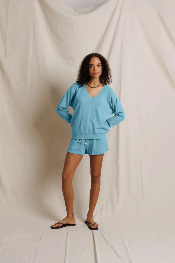 layla sweat short, milky blue
