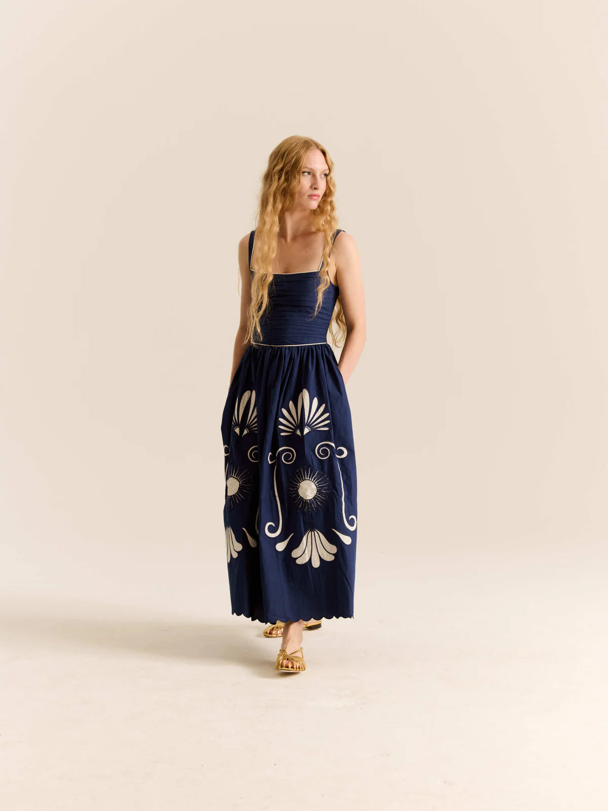 Almara Dress, Poseidon