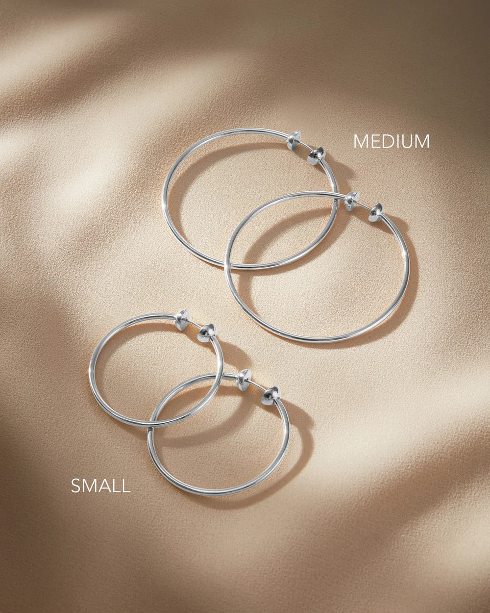 Icon Hoops, Small in Silver