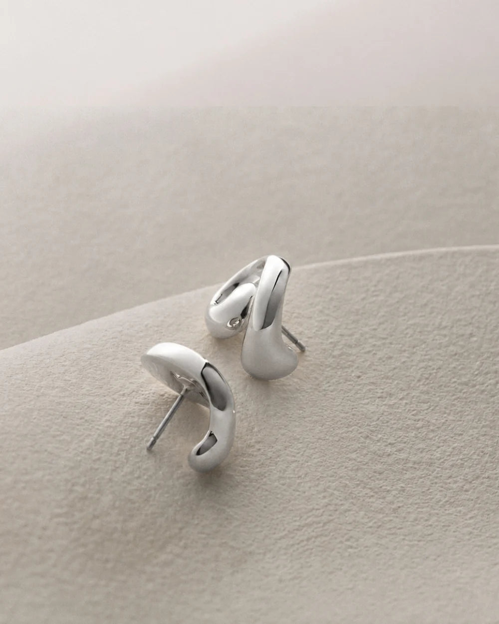 Small Gio Earrings, Silver