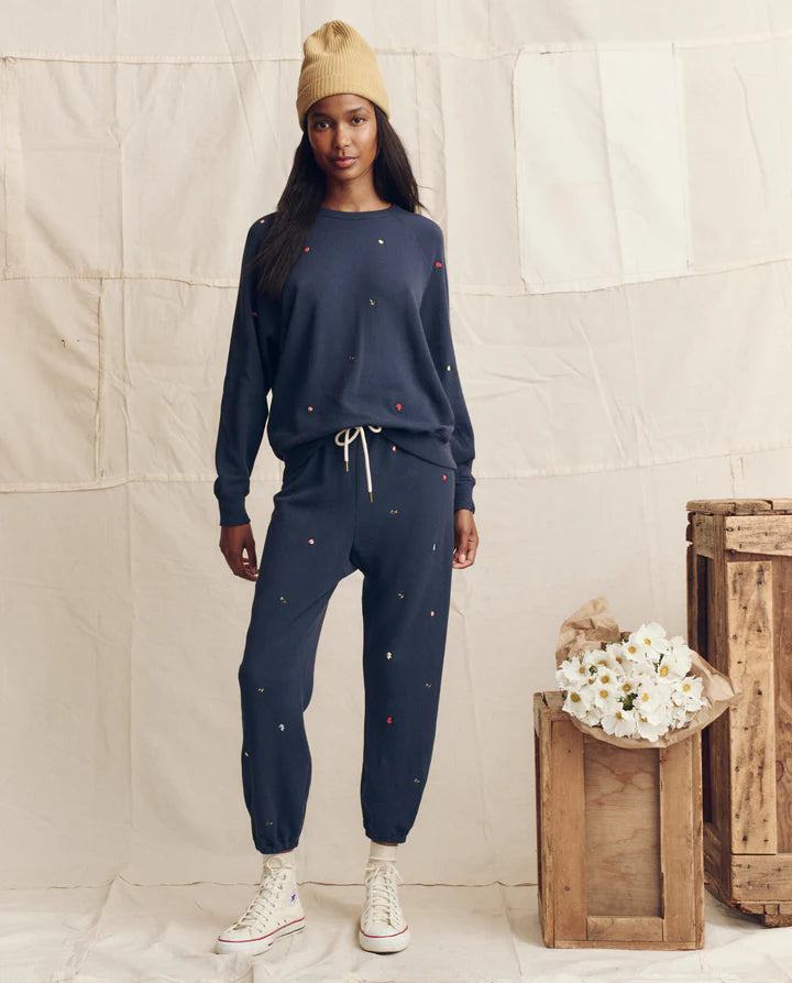 Sweatshirt, Floral Embroidery