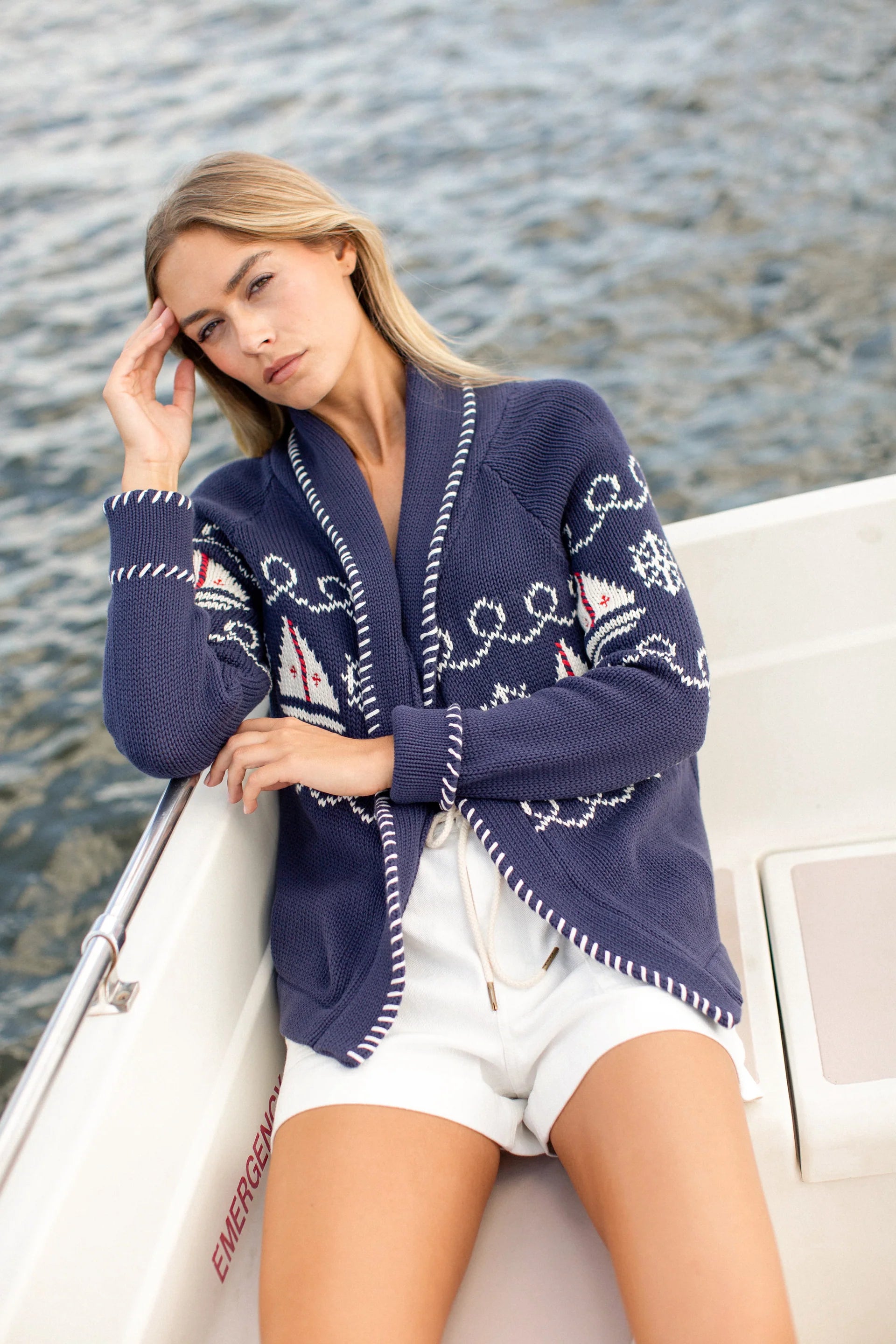 Cardigan in Nautical Intarsia, Navy