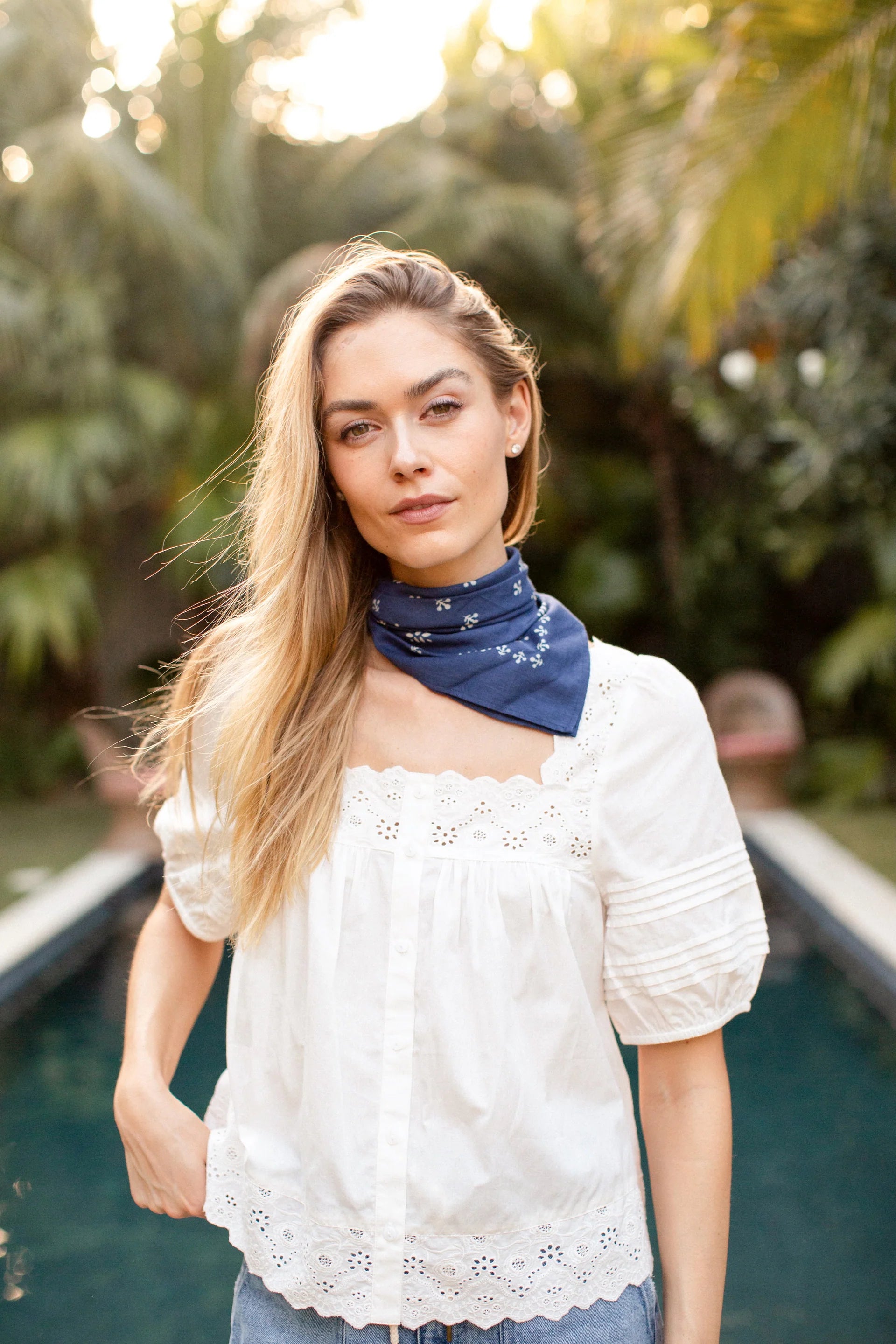 Liza Top, Shell Schiffli