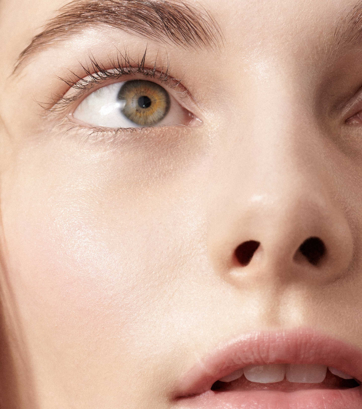 Vital Skin Foundation Stick, Atelier N