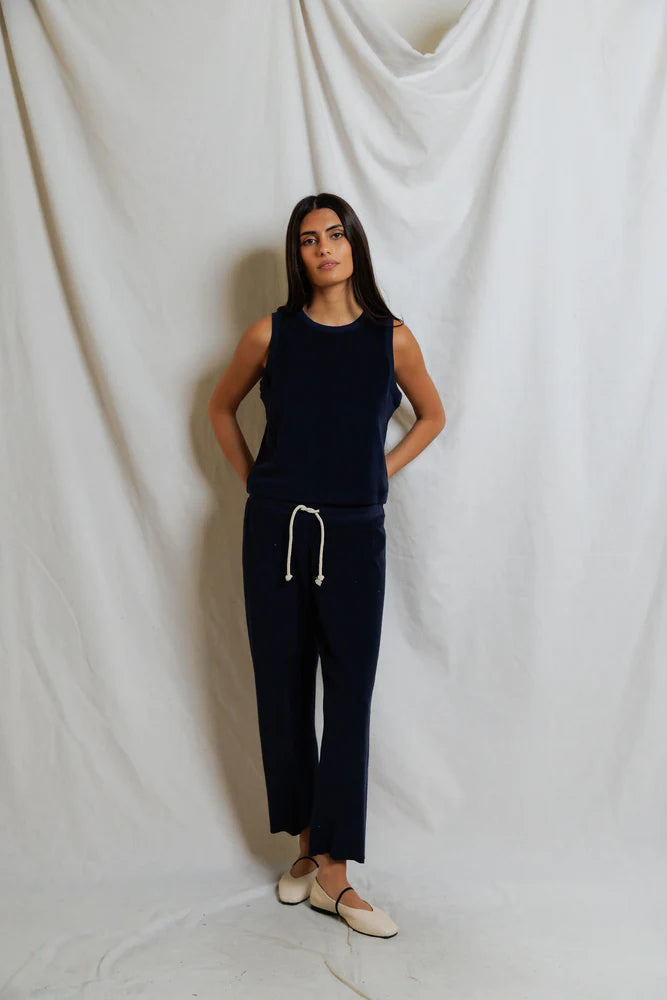eliana capri pant, navy