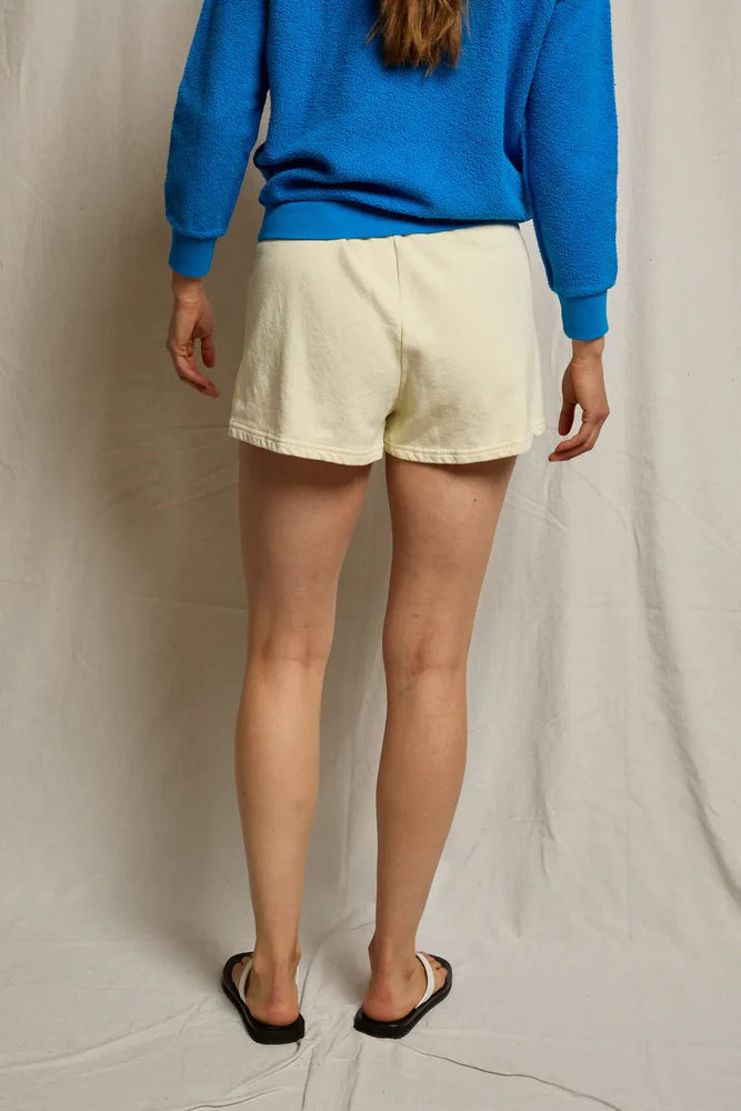 layla sweat short, custard