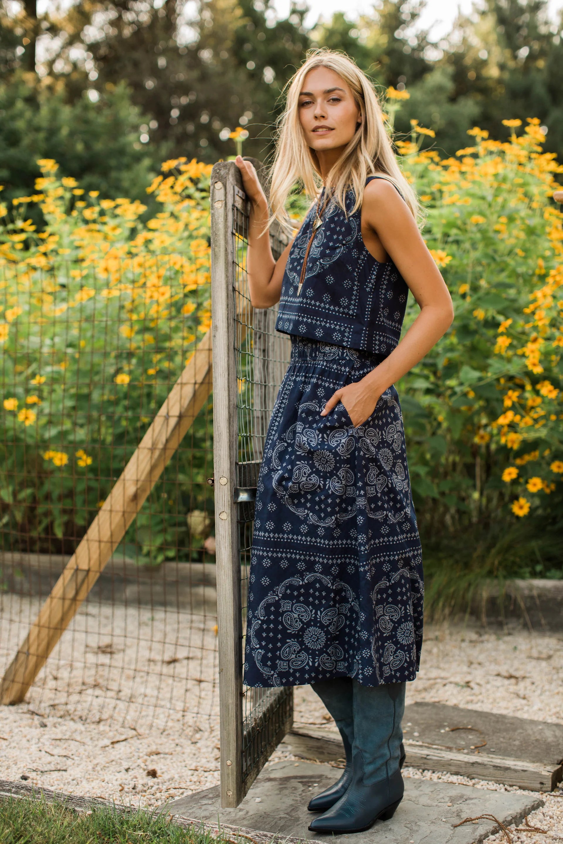 Josie Tank, Navy Bandana