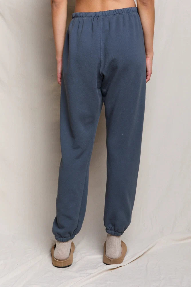 johnny sweatpant, turbulence
