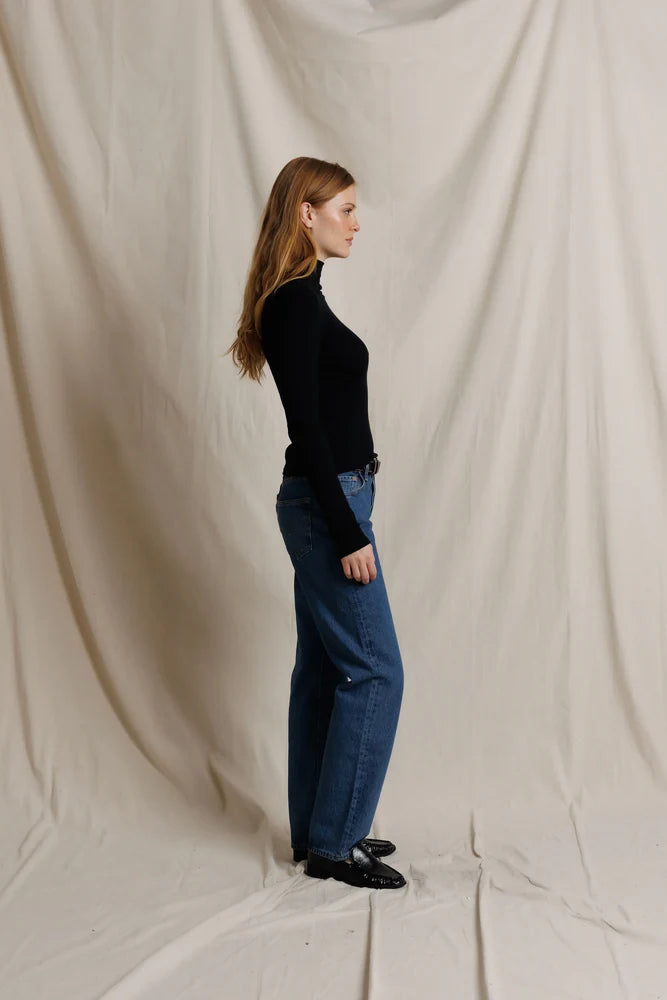 tati turtleneck, true black
