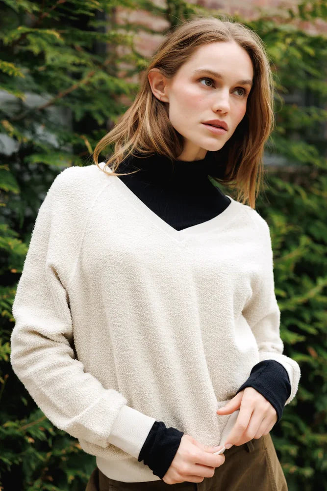 tati turtleneck, true black